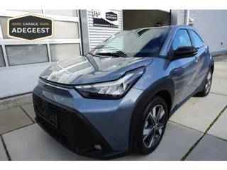 Toyota Aygo X Hybrid 115 pulse |Carplay|Android auto|Stoel verw.|Camera|