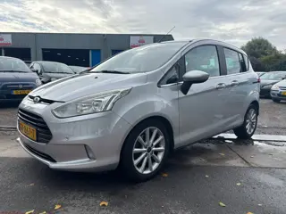 Ford B-Max 1.0 EcoBoost Titanium. Navi ! Pano ! Airco !