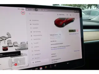 Foto 17 van Tesla Model 3 Long Range AWD 75 kWh | SOH 87% | Full Self-Driving computer 3 | Premium kleur