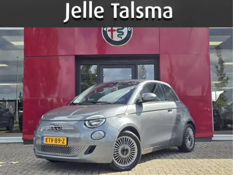 Fiat 500E Urban 42 kWh | Pack Style | Pack Comfort | Camera | Stoelverwarming | Cruise control | Lan