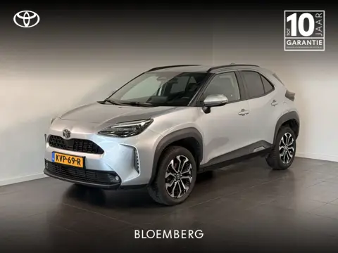 Toyota Yaris Cross 1.5 Hybrid 115 First Edition + Winterpack | Stoel / Stuur en voorruitverwarming |