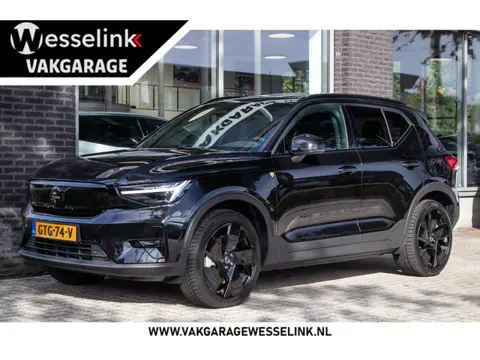 Volvo EX40 Single Motor Extended Range Ultra Black Ed. 82 kWh | Schuif/kantel dak | Trekhaak