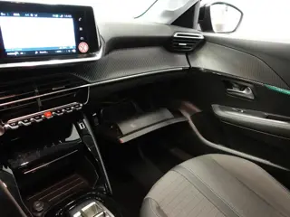 Foto 12 van Peugeot 208 1.2 PureTech 100pk Automaat Allure Pack  Navigatie Apple Carplay/Android Auto Camera Par
