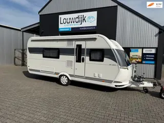 HOBBY De Luxe 495 WFB ’23 (Fransbed, Douche)