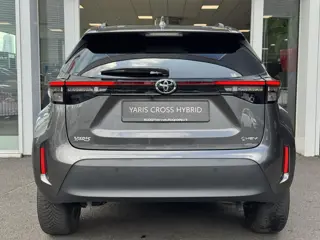 Foto 17 van Toyota Yaris Cross Dynamic + Comfort pakket | Parkeersensoren voor + achter | Stoelverwarming voor |