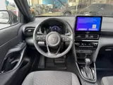 Foto 22 van Toyota Yaris Cross Dynamic + Comfort pakket | Parkeersensoren voor + achter | Stoelverwarming voor |