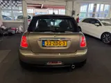 Foto 26 van MINI Cooper 1.6 One *NAP*Airco*Velgen*NAVI (bj 2012)
