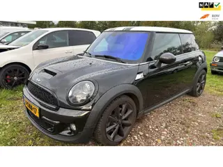 Mini 3-Deurs 1.6 Cooper S Westminster