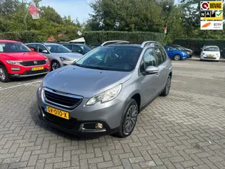 Peugeot 2008 1.2 PureTech Active, navigatie , panoramadak