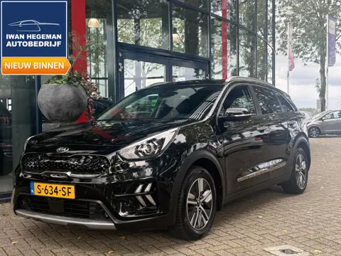 Kia Niro 1.6 GDi PHEV DynamicLine | Navigatie | Trekhaak | ECC | PDC + Camera | Stoel/ Stuurverwarmi