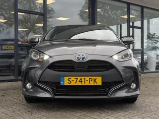 Foto 16 van Toyota Yaris 1.5 Hybrid Active Plus | Trekhaak | Stoelverw. | All-Season | PDC A | ACC | Camera