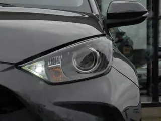 Foto 17 van Toyota Yaris 1.5 Hybrid Active Plus | Trekhaak | Stoelverw. | All-Season | PDC A | ACC | Camera