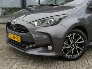 Foto 18 van Toyota Yaris 1.5 Hybrid Active Plus | Trekhaak | Stoelverw. | All-Season | PDC A | ACC | Camera