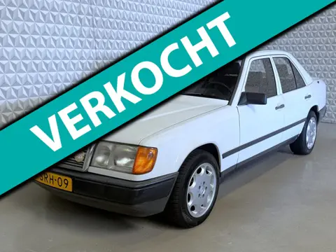 Mercedes-Benz 200-500 (W124) 230 E + APK tot 06-2028! (1986)