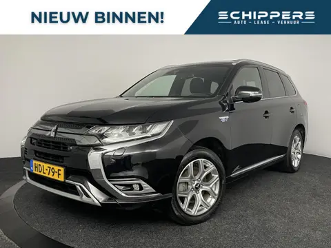 Mitsubishi Outlander 2.4 PHEV Intense+ | Schuif-kanteldak | Leder | Plug-in Hybrid