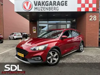 Ford FOCUS Wagon 1.5 EcoBoost 183PK! Active X ST-Line Business // WEGKLAPBARE TREKHAAK // FULL LED /