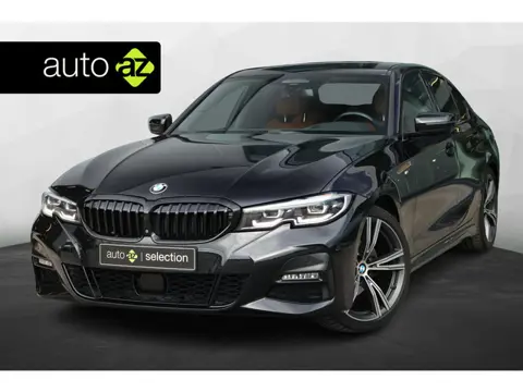 BMW 3-serie 320i High Executive Edition / M-sport / Adaptive cruise / Head-up / 360 Camera