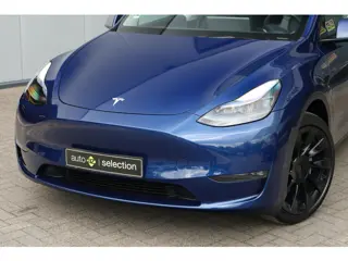 Foto 12 van Tesla Model Y Long Range AWD 75 kWh / Trekhaak / Pano / Adaptive cruise