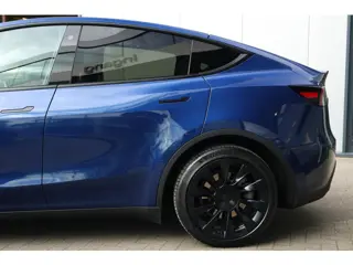 Foto 14 van Tesla Model Y Long Range AWD 75 kWh / Trekhaak / Pano / Adaptive cruise