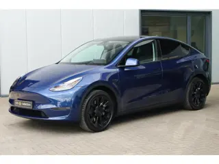 Foto 15 van Tesla Model Y Long Range AWD 75 kWh / Trekhaak / Pano / Adaptive cruise