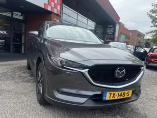 Foto 19 van Mazda CX-5 2.5 SkyActiv-G 194 GT-M // NAVI // BOSE AUDIO // SCHUIF / KANTELDAK // LEDER // ADAPTIVE