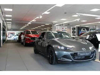 Foto 12 van Mazda CX-5 2.0 SkyActiv-G 165 Comfort Automaat, Trekhaak, Leder, 1e Eig, Dealer Onderhouden, Navi, C