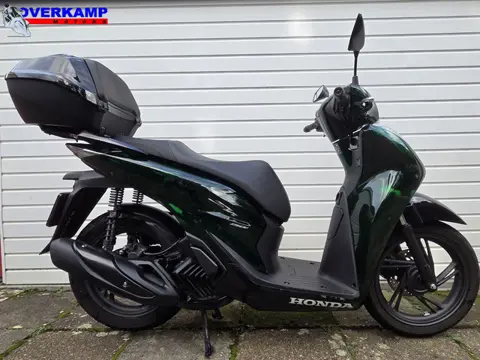 Honda SH150AD3 (bj 2025)