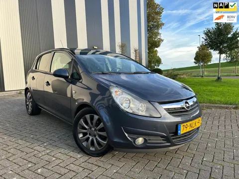 Opel Corsa 1.2-16V '111' Edition Nw APK-Airco-Cruise-Elekpakket-Lmv