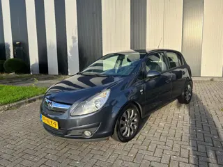 Foto 12 van Opel Corsa 1.2-16V '111' Edition Nw APK-Airco-Cruise-Elekpakket-Lmv