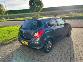 Foto 16 van Opel Corsa 1.2-16V '111' Edition Nw APK-Airco-Cruise-Elekpakket-Lmv