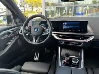 Foto 16 van BMW XM PHEV 30 kWh M-Sport V8 653pk Driving Assist / Bowers Wilkins Audio / 23inc /Massage Stoelen