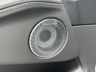 Foto 19 van BMW XM PHEV 30 kWh M-Sport V8 653pk Driving Assist / Bowers Wilkins Audio / 23inc /Massage Stoelen