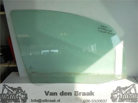Mitsubishi Colt 5 deurs 2004-2013 Portierraam rechts voor