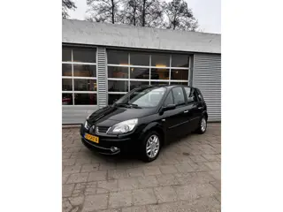Renault Scénic 1.6-16V Tech Line - Pano - Climate Control - Cruise Control - Multimedia - Lichtmetaa