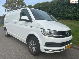 Volkswagen Transporter 2.0 TDI L2H2 Highline Automaat - 3 Zits - Navi PDC