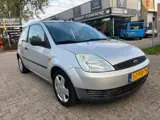 Foto 23 van Ford Fiesta 1.25-16V Centennial - Airco - Nieuwe Apk