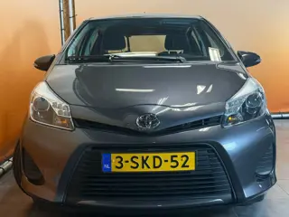 Foto 13 van Toyota Yaris 1.5 Full Hybrid Aspiration 1e eig | dealer onderhouden | automaat