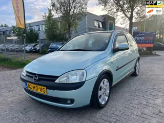 Opel Corsa 1.8-16V GSi - Stoelverwarming - Airco - 125Pk