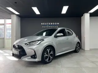 Foto 20 van Toyota Yaris 1.5 Hybrid 115 Dynamic | Keyless | Led | PDC