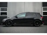 Foto 29 van Volkswagen Golf 2.0 TSI 301 pk 4Motion R / Akraprovic/ Dynaudio/ ACC/ DCC/ Keyless/ Virtual/ Adapt.C