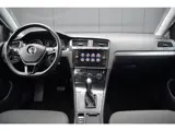 Foto 26 van Volkswagen Golf 1.0 TSi Automaat Comfortline ECC | Carplay | Full Map Navi | Adap. Cruise | 17 Inch
