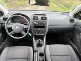 Foto 29 van Volkswagen Golf 1.6 FSI Turijn koude airco/APK/Boekjes/2sleutels/6Bak