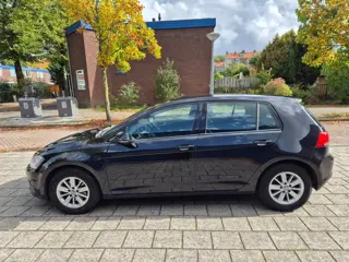 Foto 19 van Volkswagen Golf 1.4 TSI Comfortline 90kw 5D Black Edition
