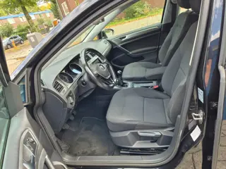 Foto 14 van Volkswagen Golf 1.4 TSI Comfortline 90kw 5D Black Edition