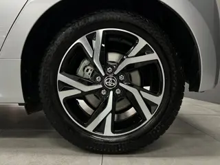Foto 12 van Toyota Yaris 1.5 Hybrid 115 Dynamic | Keyless | Led | PDC