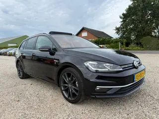 Foto 14 van Volkswagen Golf Variant 1.5 TSI Comfortline Business Virtual | Pano | LED | Org. NL | Trekhaak Afnb.