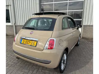 Foto 17 van Fiat 500 1.2 Lounge Cappuccino Schuifdak