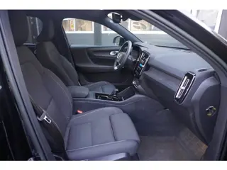 Foto 14 van Volvo XC40 Recharge Ultimate Carplay/Elek.Pano.dak/Trekhaak/Cruise/Climate Control/Park.sensoren