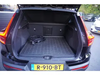 Foto 20 van Volvo XC40 Recharge Ultimate Carplay/Elek.Pano.dak/Trekhaak/Cruise/Climate Control/Park.sensoren