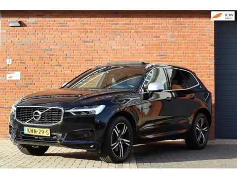 Volvo XC60 2.0 T5 AWD Inscription R-Design | PANO